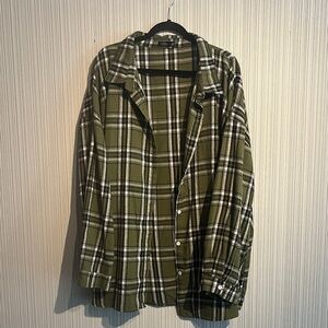 Plus size green & white flannel